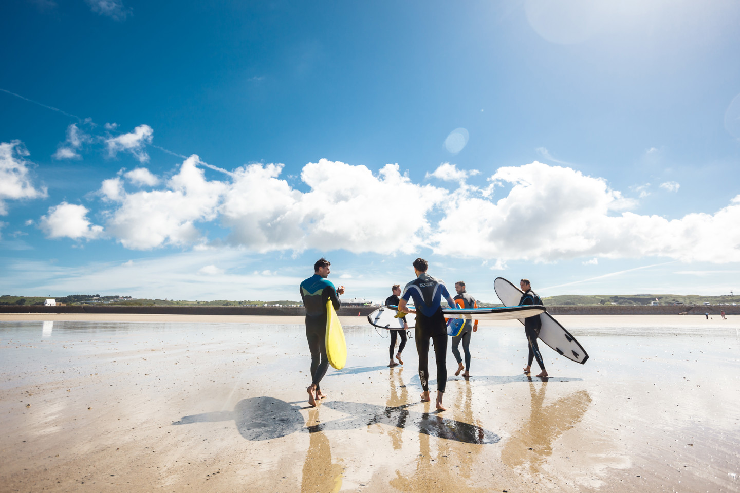 surfers
